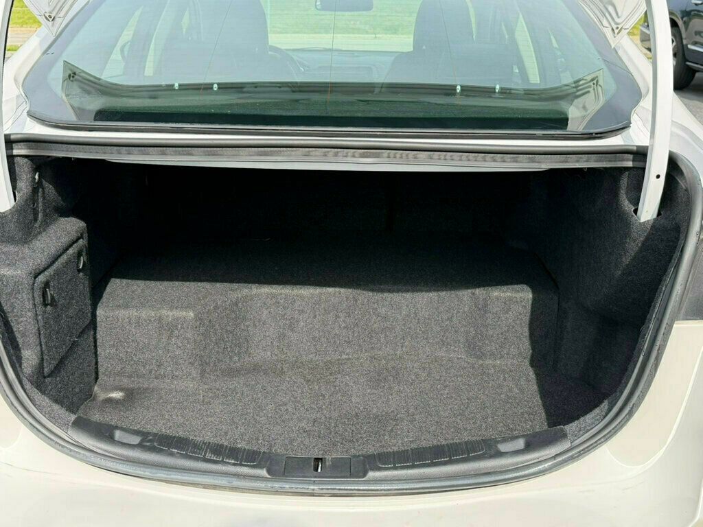 2020 Ford Fusion Hybrid Titanium FWD - 23023018 - 39