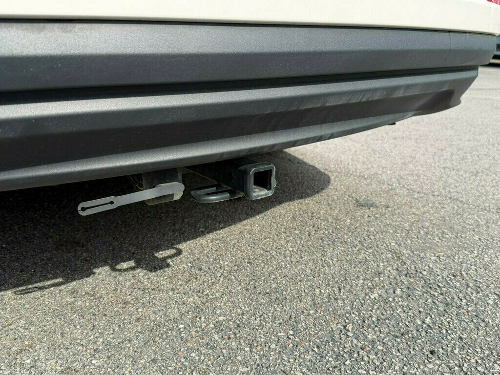 2020 Ford Fusion Hybrid Titanium FWD - 23023018 - 40