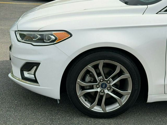 2020 Ford Fusion Hybrid Titanium FWD - 23023018 - 41