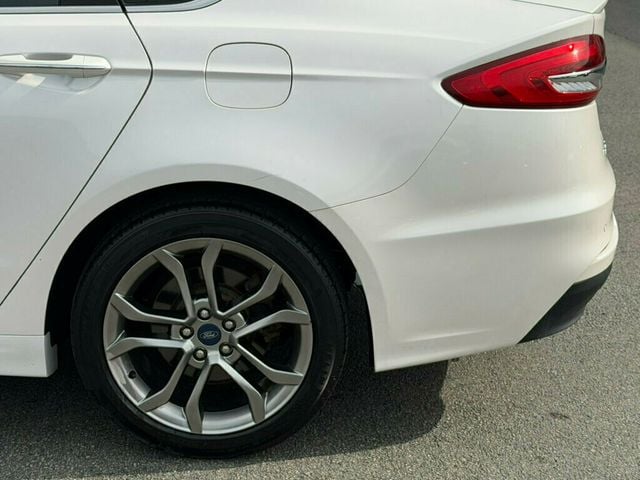 2020 Ford Fusion Hybrid Titanium FWD - 23023018 - 42