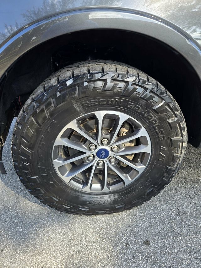 2020 Ford F-150  - 23005612 - 5