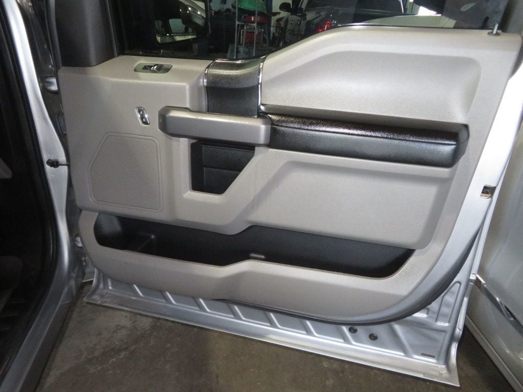 2020 Ford F-150 EXTRA CLEAN SUPERCREW 5.0 XLT FORD F150 - 22913319 - 30