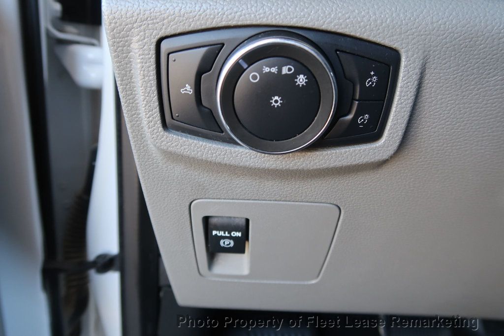 2020 Ford F-150 F150 4WD Crew Cab 145" - 22986860 - 36