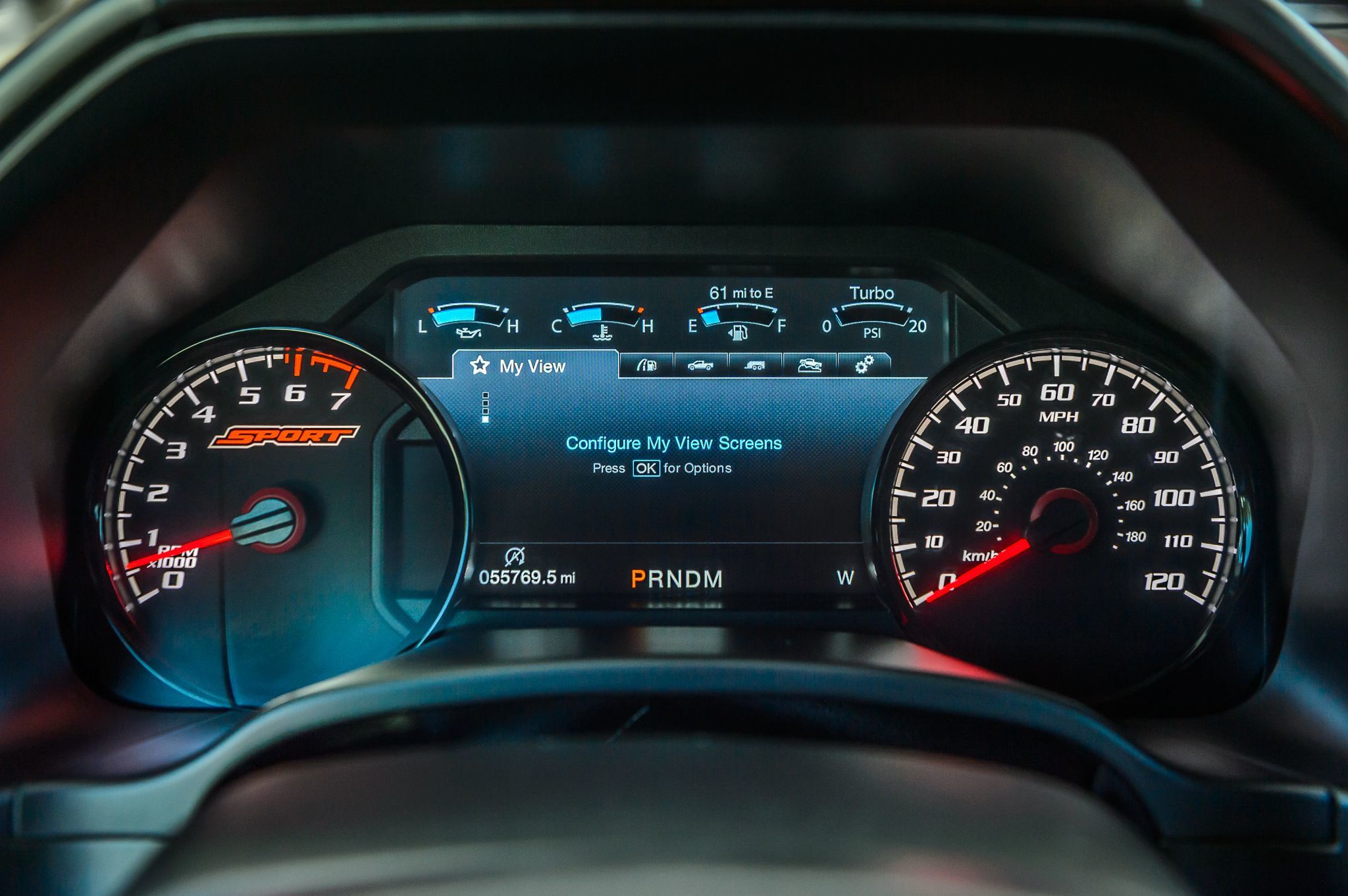 2020 Ford F-150 Lariat photo 18