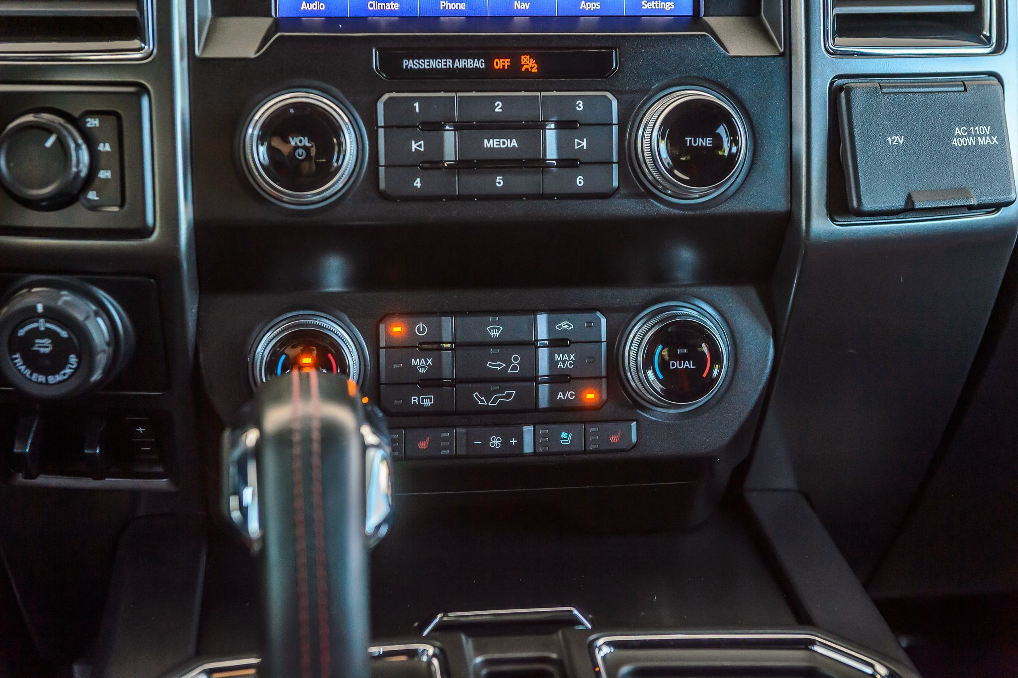2020 Ford F-150 Lariat photo 31
