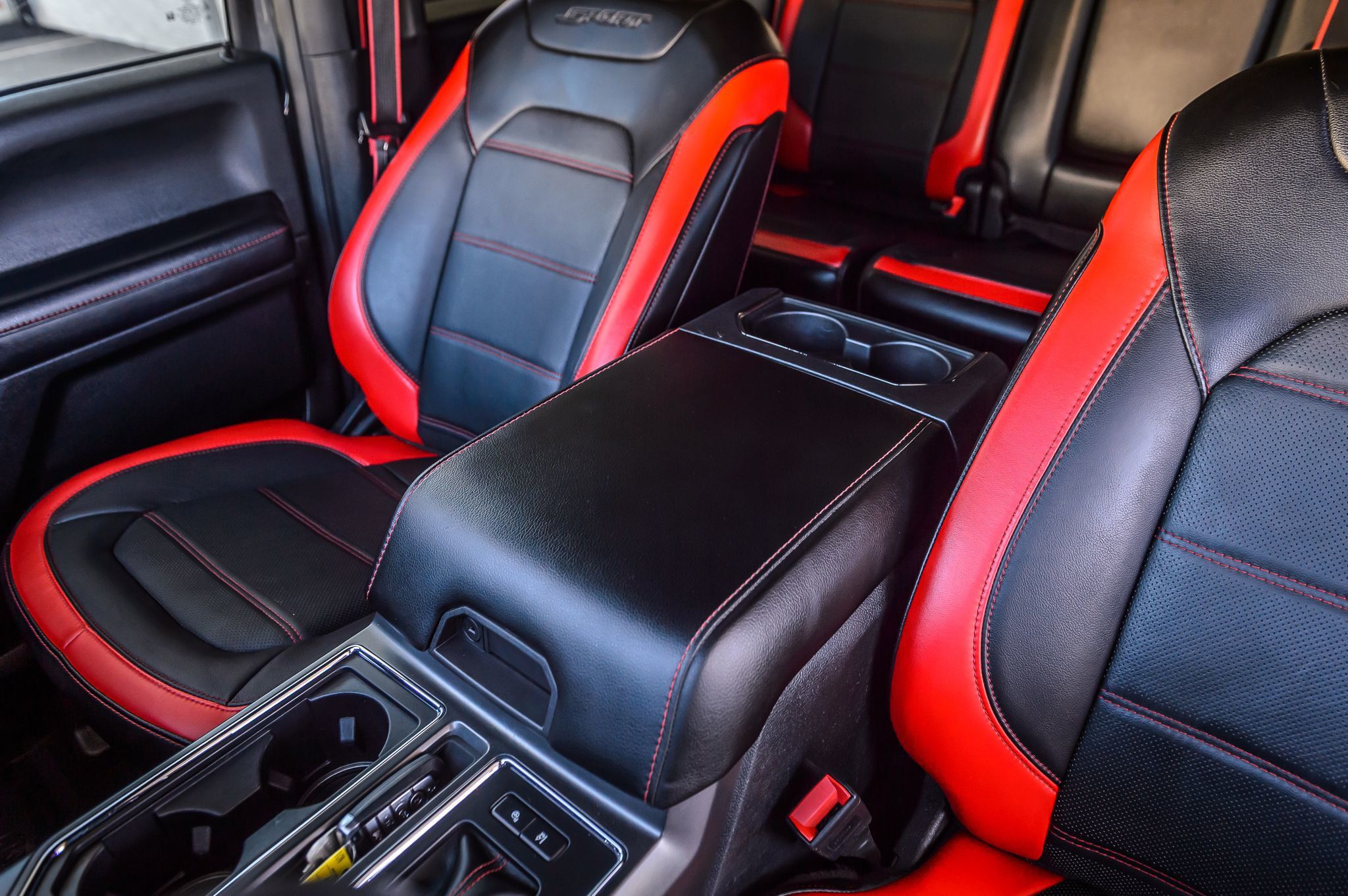 2020 Ford F-150 Lariat photo 33