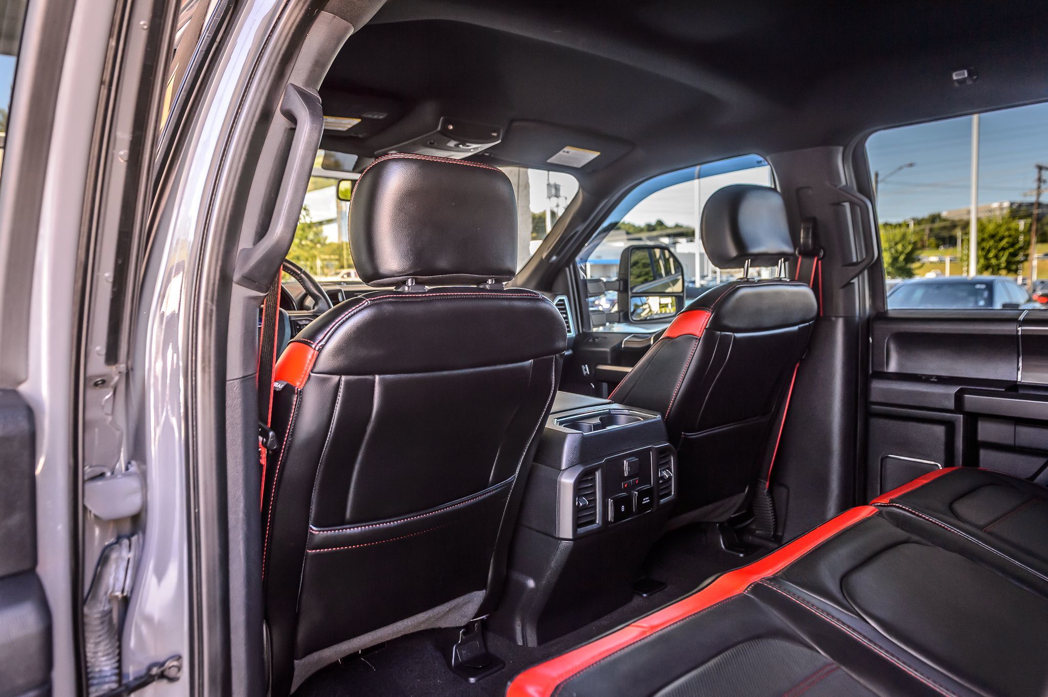 2020 Ford F-150 Lariat photo 41