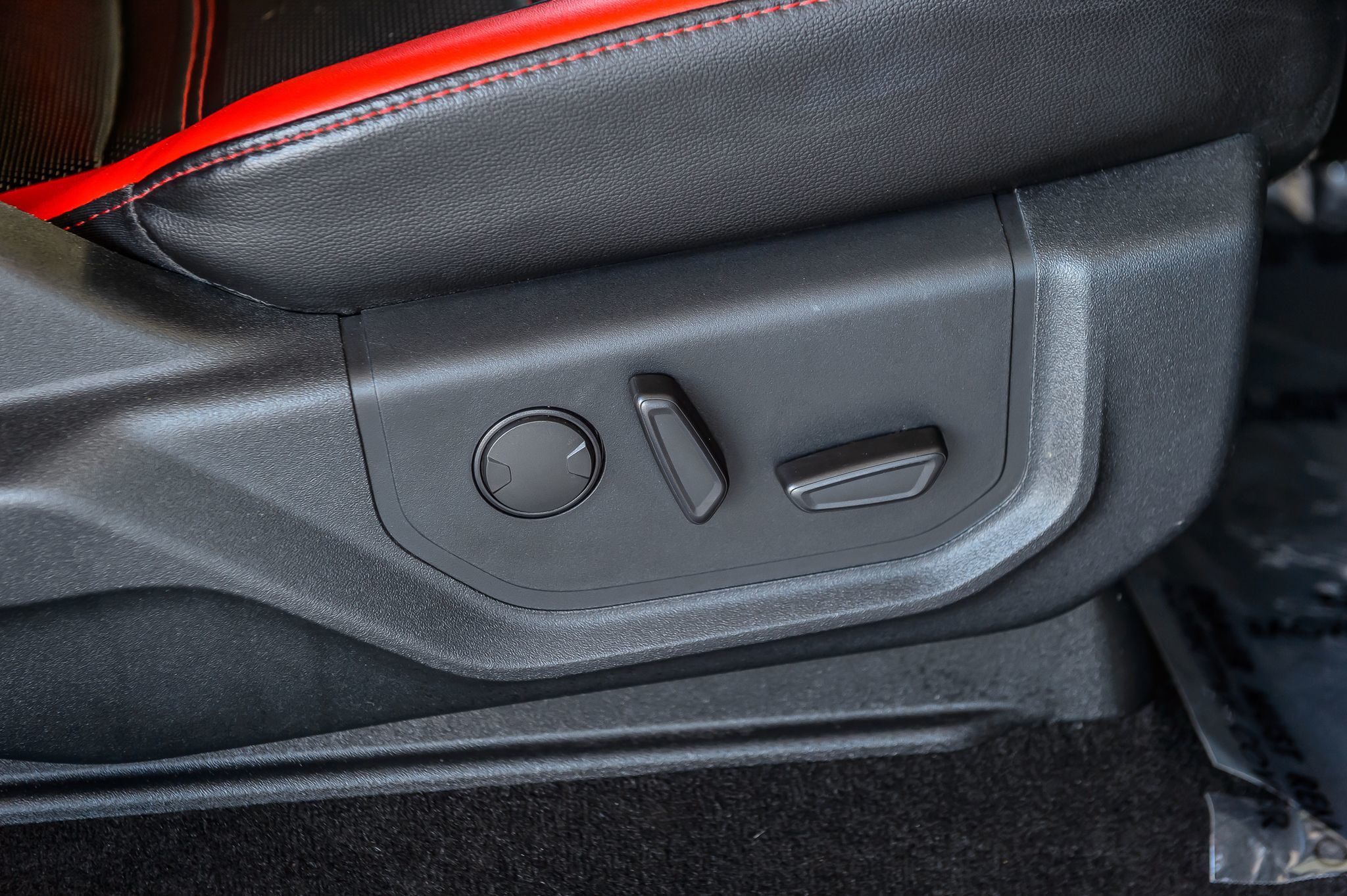 2020 Ford F-150 Lariat photo 46