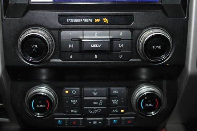 2020 Ford F-150 King Ranch 4WD SuperCrew 5.5' Box - 22942917 - 24