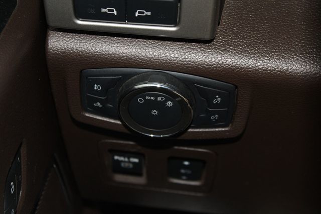 2020 Ford F-150 King Ranch 4WD SuperCrew 5.5' Box - 22942917 - 30