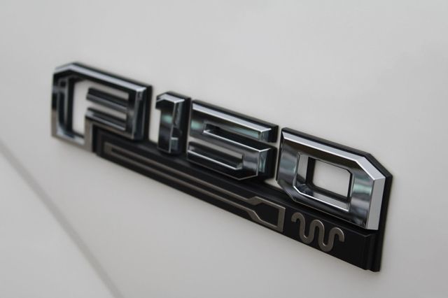 2020 Ford F-150 King Ranch 4WD SuperCrew 5.5' Box - 22942917 - 40