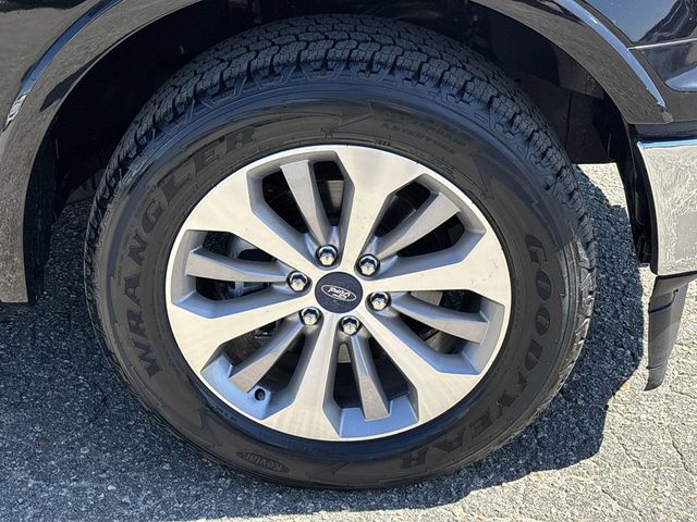 2020 Ford F-150 LARIAT - 22792317 - 11