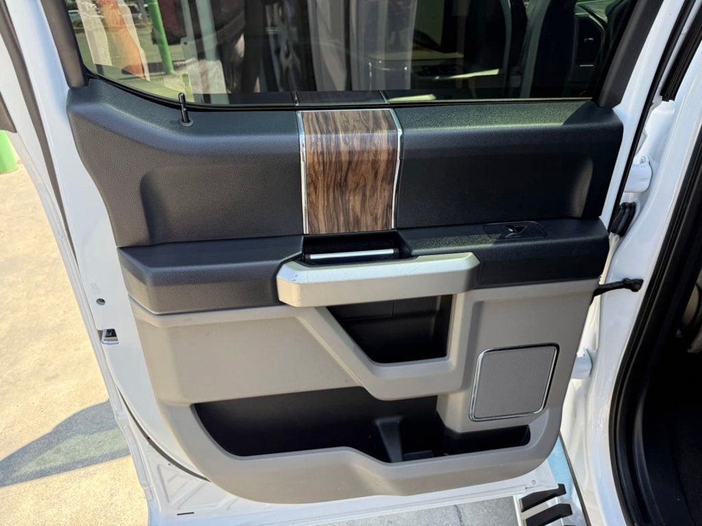 2020 Ford F-150 LARIAT 4WD SuperCrew 5.5' Box - 22900634 - 13