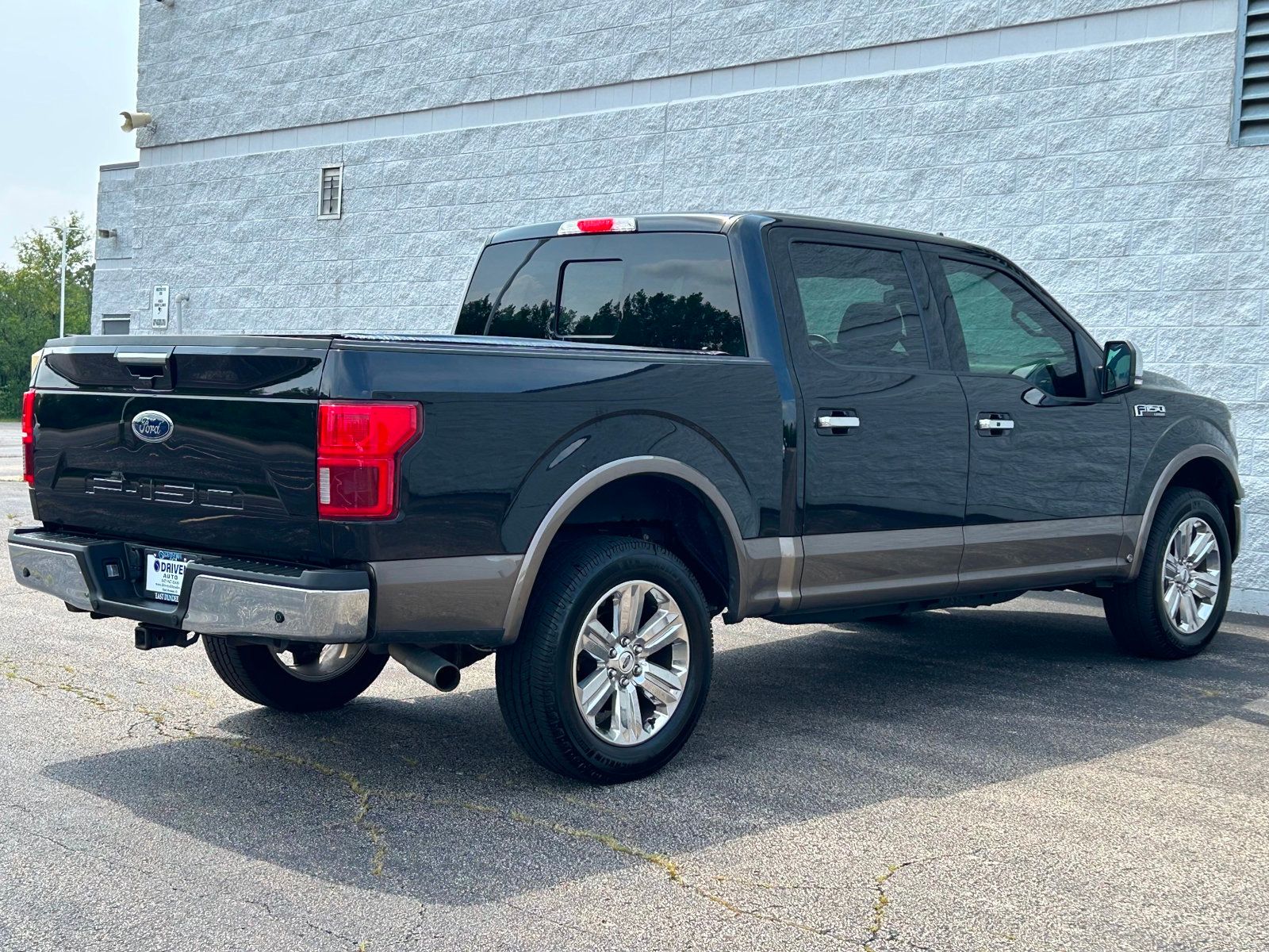2020 Ford F-150 Lariat photo 12