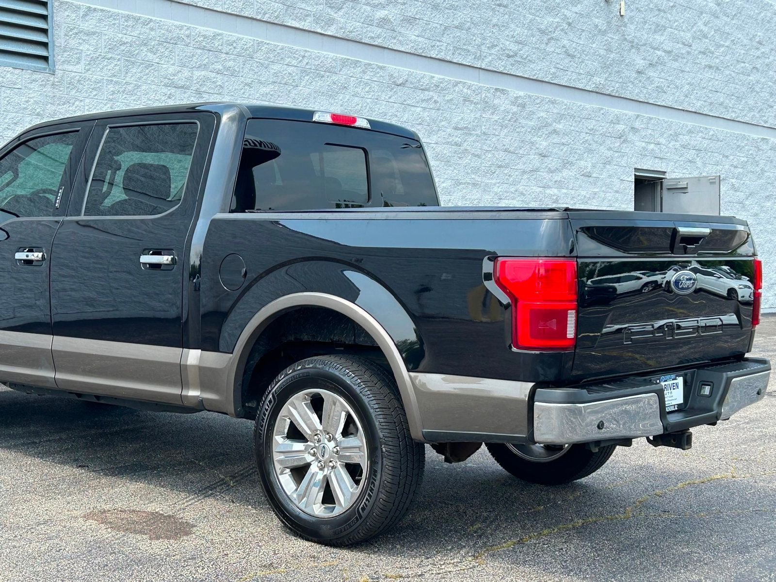 2020 Ford F-150 Lariat photo 13