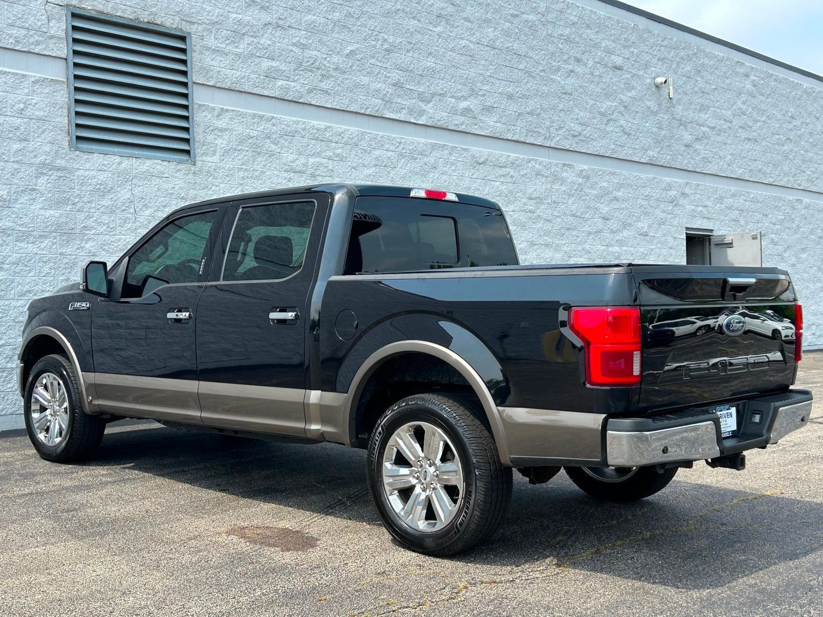 2020 Ford F-150 Lariat photo 14