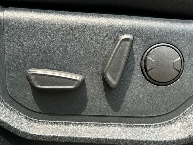 2020 Ford F-150 LARIAT 4WD SuperCrew 5.5' Box - 22902223 - 19