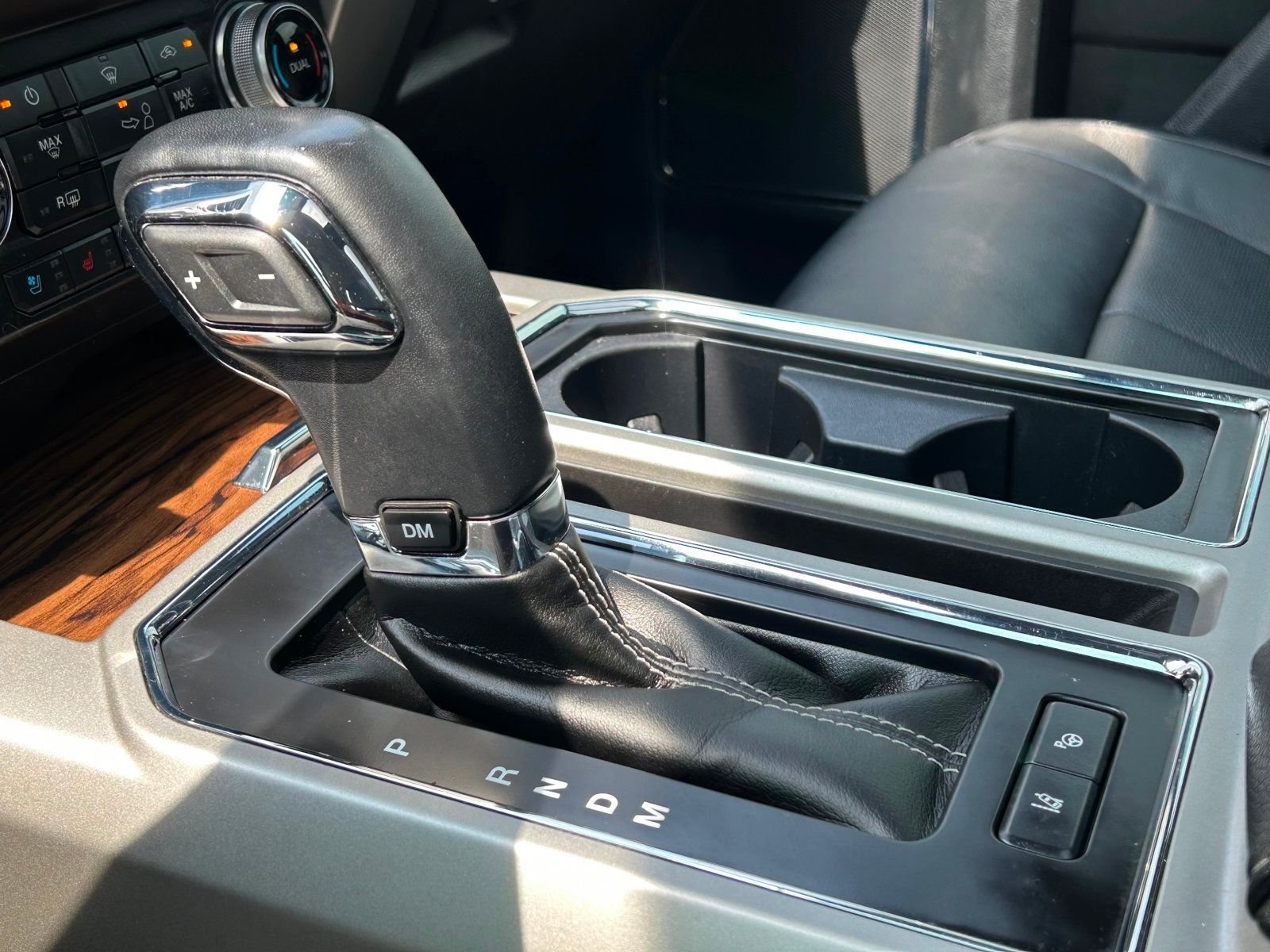 2020 Ford F-150 Lariat photo 37