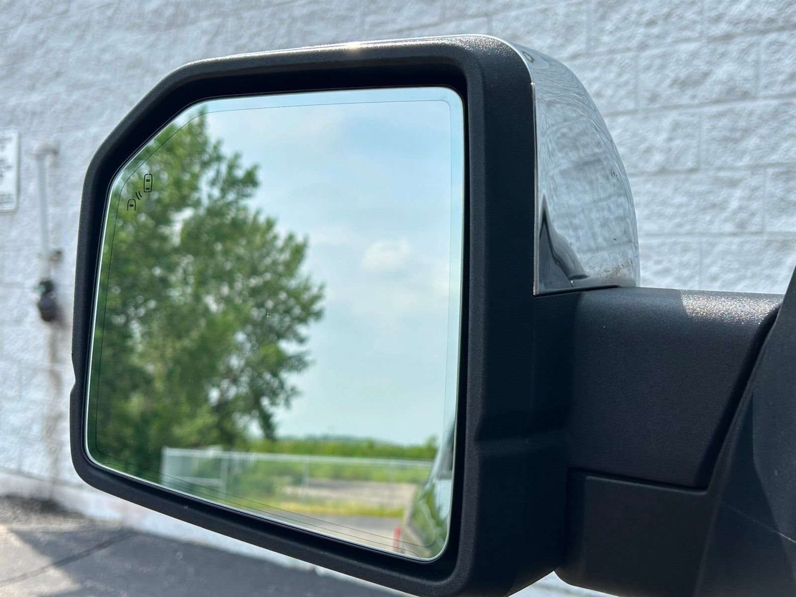2020 Ford F-150 Lariat photo 40
