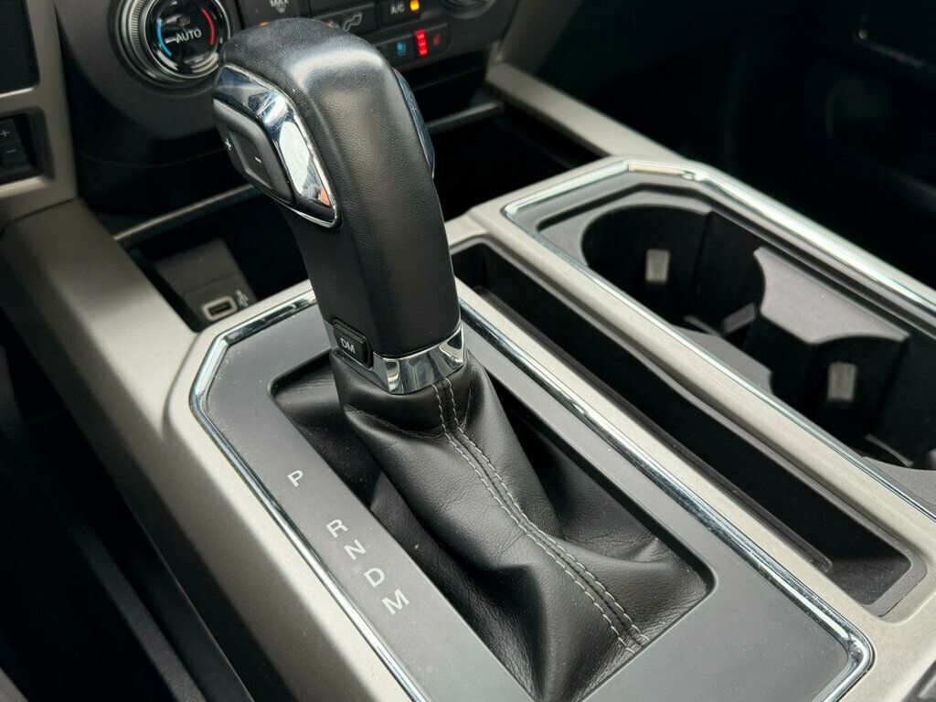 2020 Ford F-150 LARIAT 4WD SuperCrew 5.5' Box - 23029935 - 29