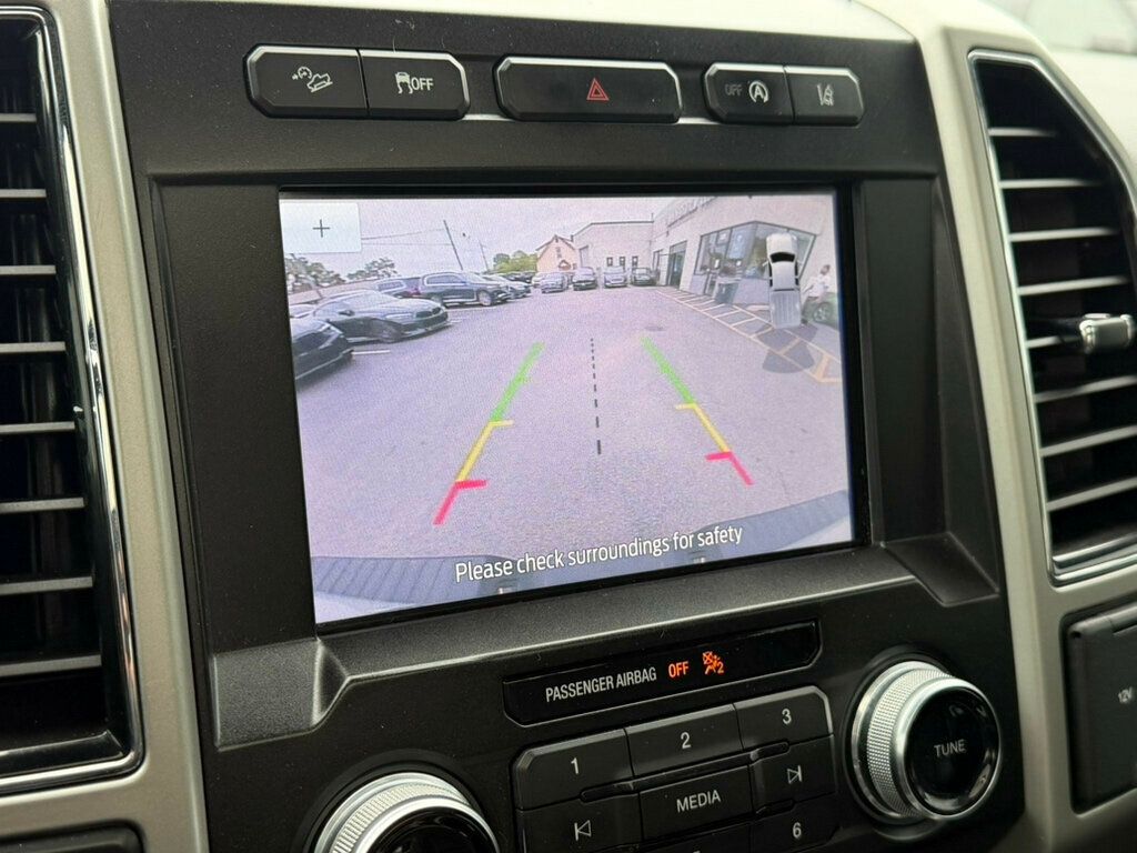 2020 Ford F-150 LARIAT 4WD SuperCrew 5.5' Box - 23029935 - 3