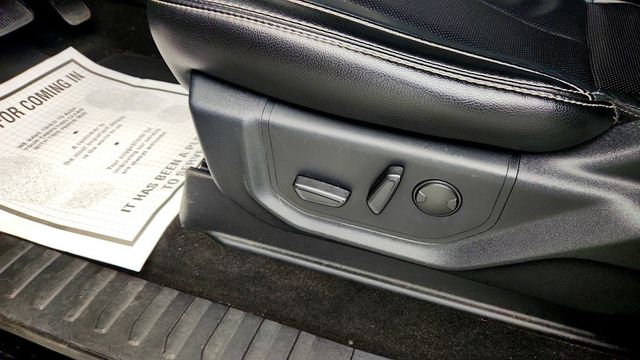 2020 Ford F-150 LARIAT 4WD SuperCrew 5.5' Box w/ 5.0L V8 & Navigation - 23039446 - 10
