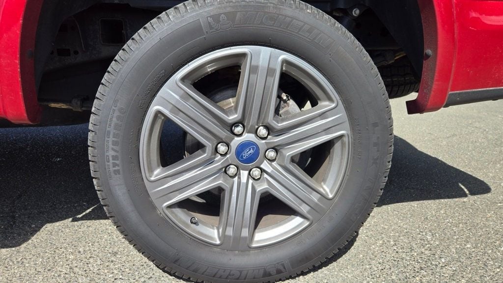 2020 Ford F-150 Lariat photo 9