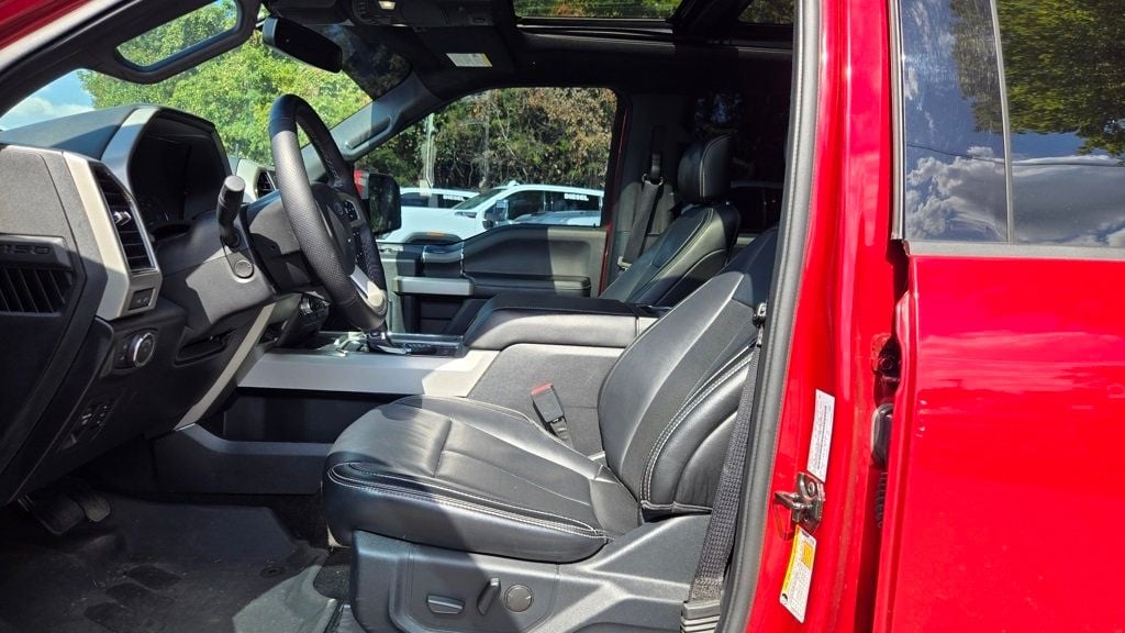 2020 Ford F-150 Lariat photo 10
