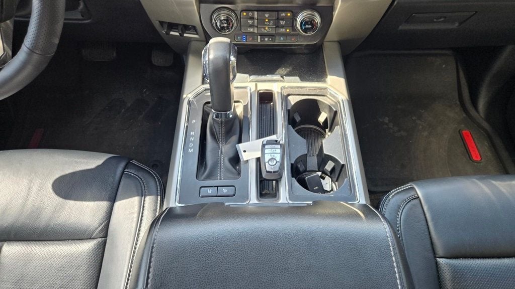 2020 Ford F-150 Lariat photo 20