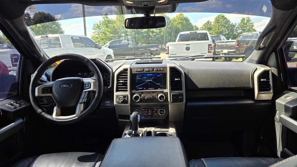 2020 Ford F-150 Lariat photo 21