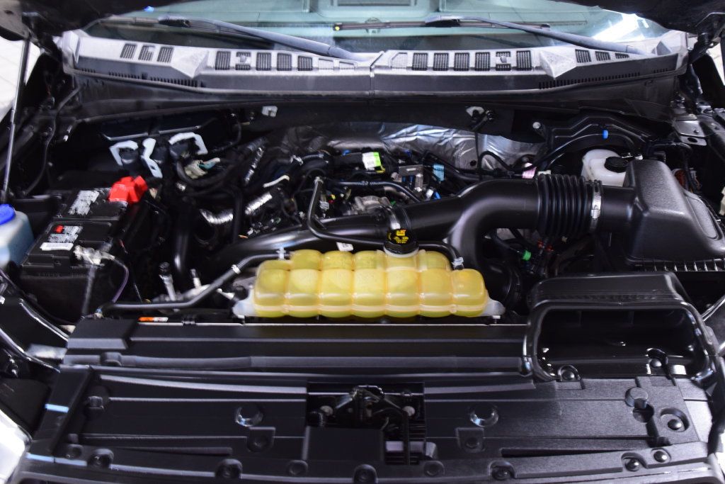 2020 Ford F-150 Lariat Sport - 23084825 - 24