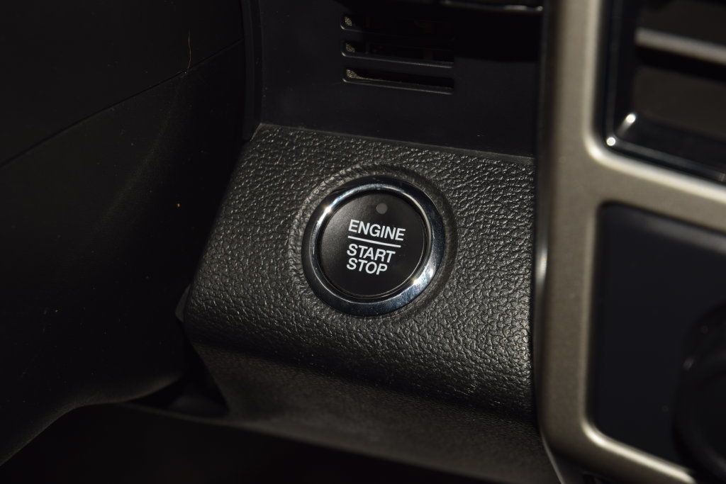 2020 Ford F-150 Lariat Sport - 23084825 - 30