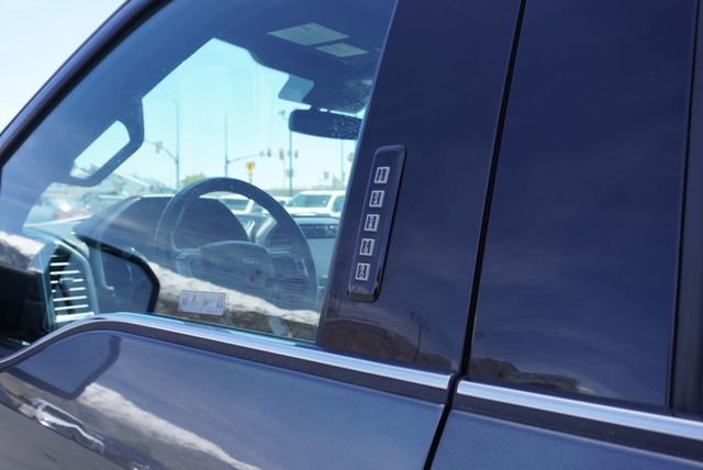 2020 Ford F-150 PLATINUM - 23022203 - 17