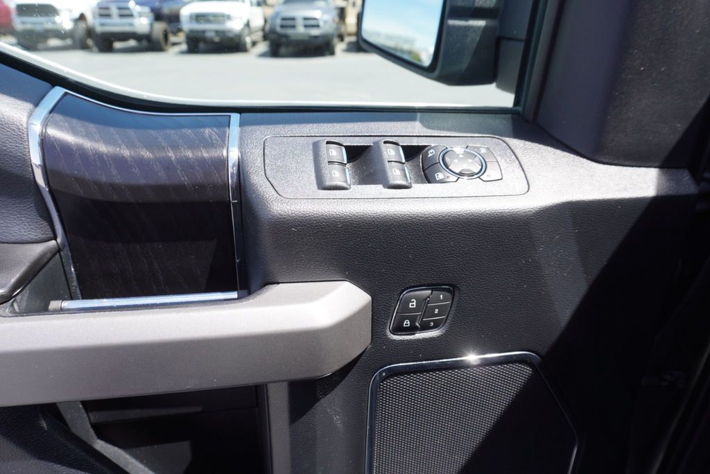 2020 Ford F-150 PLATINUM - 23022203 - 26