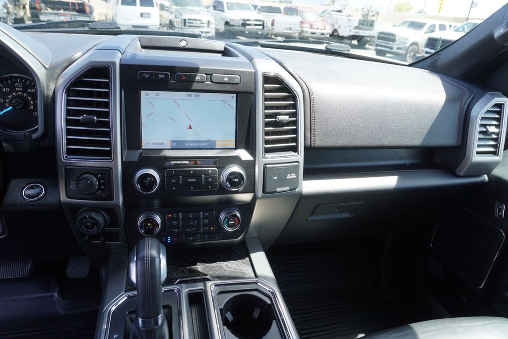 2020 Ford F-150 PLATINUM - 23022203 - 30