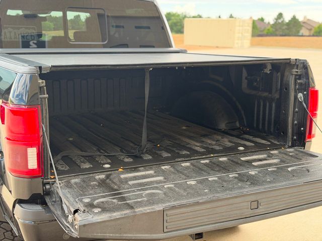 2020 Ford F-150 Platinum 4WD SuperCrew 5.5' Box - 23057529 - 32