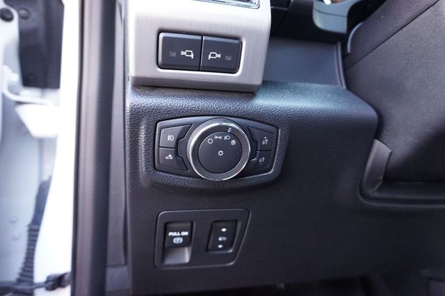 2020 Ford F-150 PLATINUM, FX4 OFF ROAD PKG, 4X4, DROP DOWN RUNNING BOARDS - 23008443 - 26