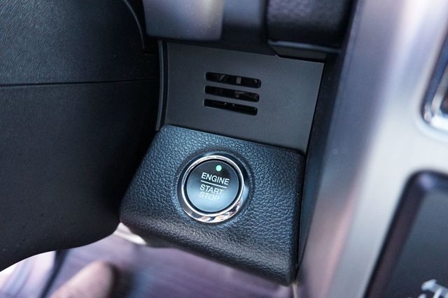 2020 Ford F-150 PLATINUM, FX4 OFF ROAD PKG, 4X4, DROP DOWN RUNNING BOARDS - 23008443 - 28