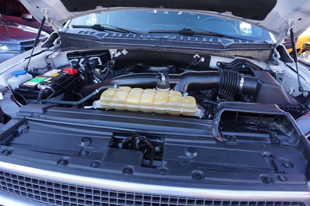 2020 Ford F-150 PLATINUM, FX4 OFF ROAD PKG, 4X4, DROP DOWN RUNNING BOARDS - 23008443 - 39