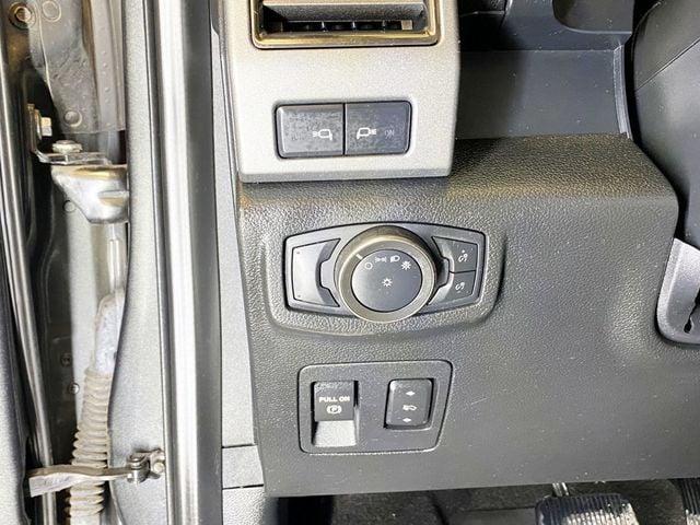 2020 Ford F-150 Raptor 4WD SuperCrew 5.5' Box - 22982463 - 31