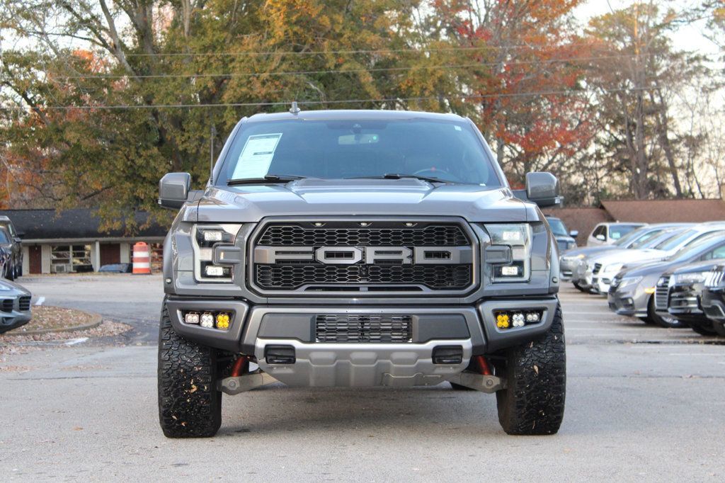 2020 Ford F-150 Raptor photo 2