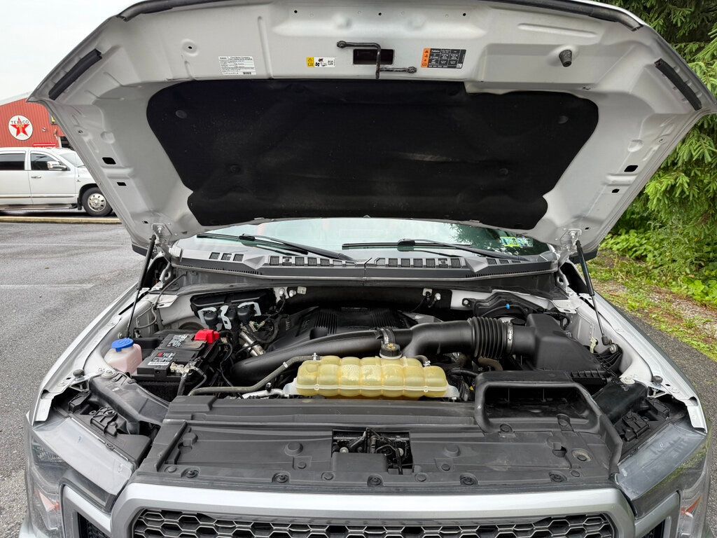 2020 Ford F-150 Lariat photo 19
