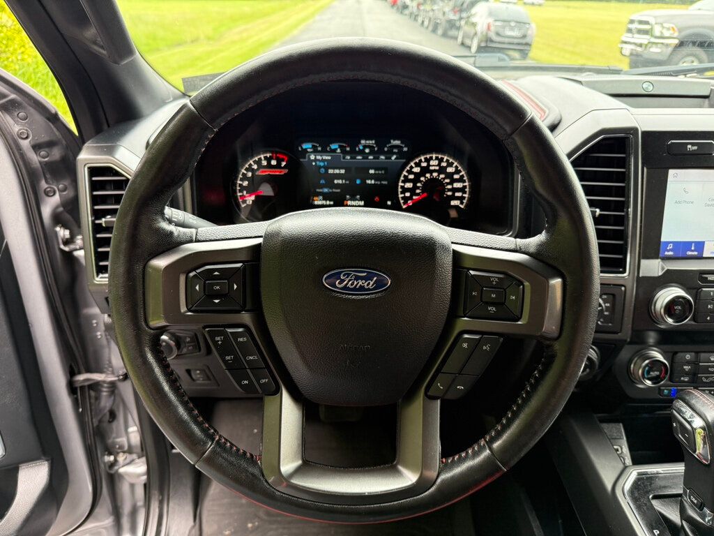 2020 Ford F-150 Lariat photo 30