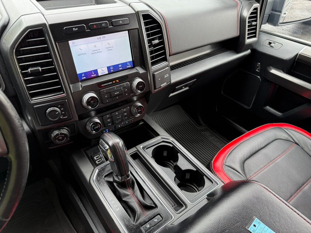 2020 Ford F-150 Lariat photo 32