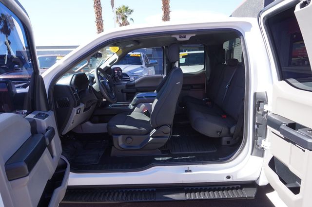 2020 Ford F-150 STX, 4X4, 1 OWNER, PREMIUM WHEELS, RUNNING BOARDS, TOWING PKG  - 23099652 - 18