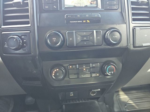 2020 Ford F-150 XL - 23015584 - 28