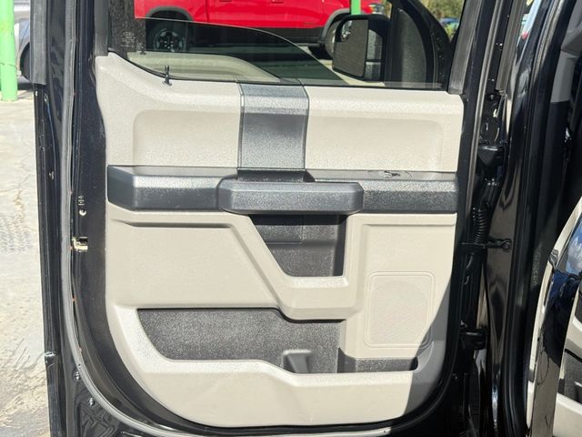 2020 Ford F-150 XL - 22932756 - 13