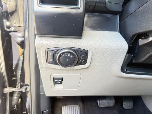 2020 Ford F-150 XL - 22932756 - 20