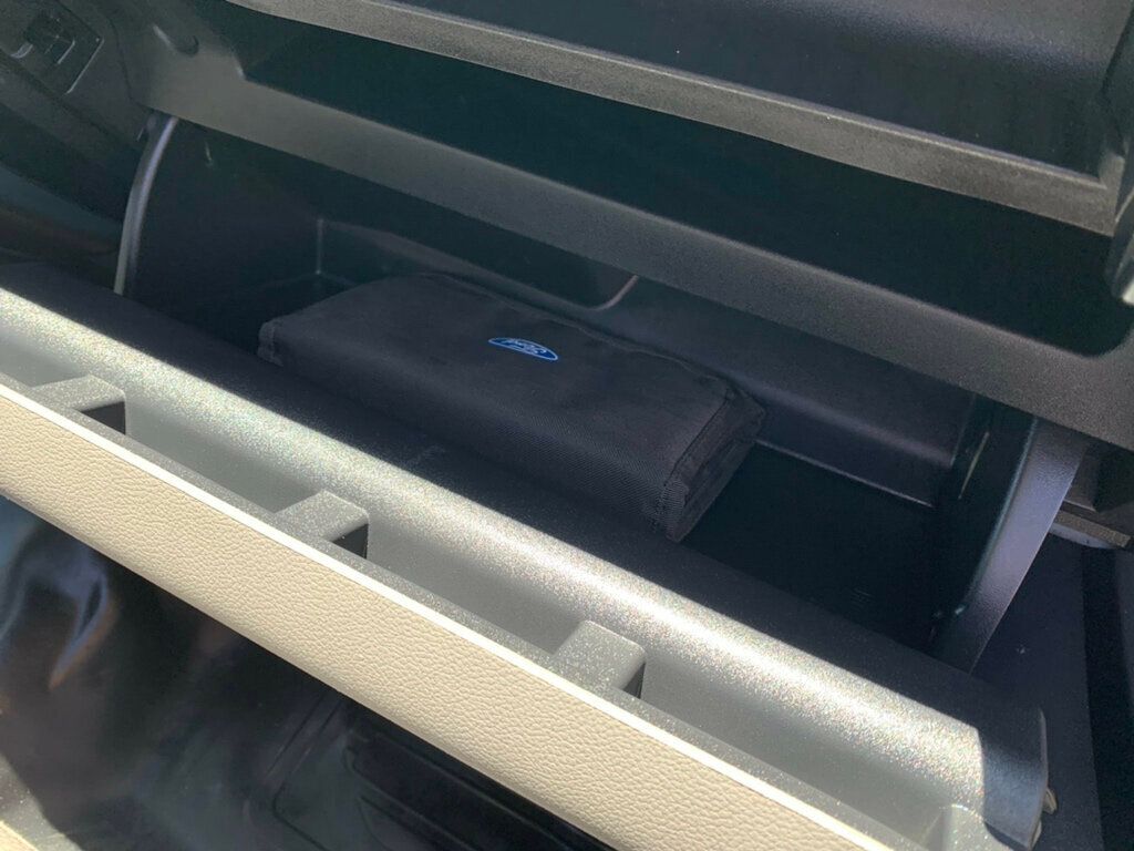 2020 Ford F-150 XL 2WD Reg Cab 8' Box - 23024493 - 45