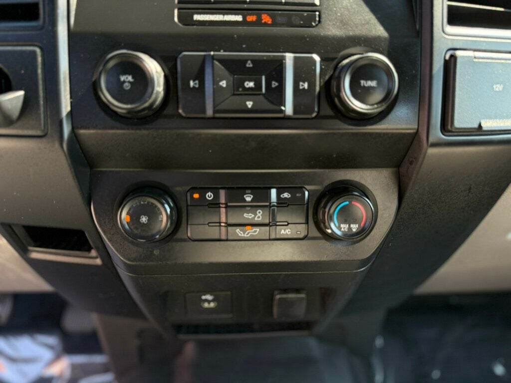 2020 Ford F-150 XL photo 16